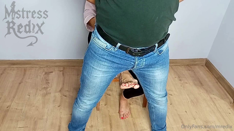 Mistress Redix: 100 Van Mijn Beste Eierplettende Momenten! Deel V (66-80)