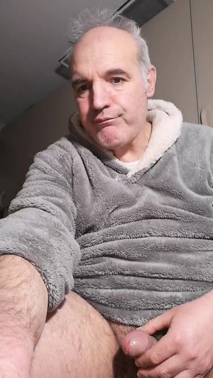 Setesesso7: Show online à noite em 10 de fevereiro com ejaculação no rosto!