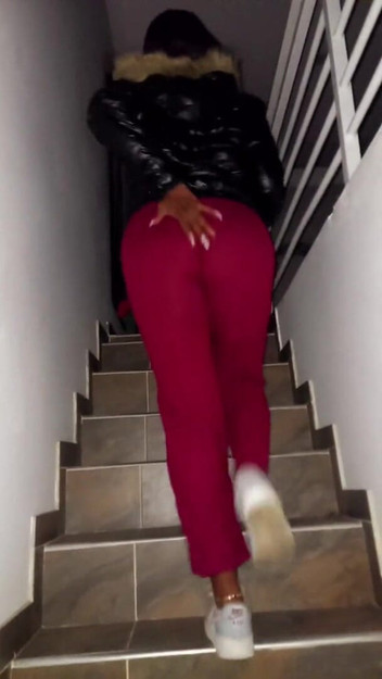 AndreaAndJean: Cara meyakinkan seorang awek eboni untuk berkongkek di luar rumah