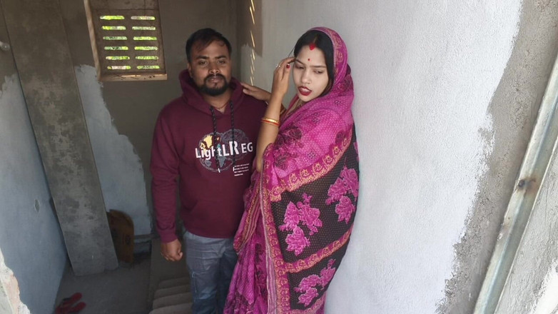 Sona bhabhi: 我的老公不能操我！请来他不在家。印度农村人妻性爱视频