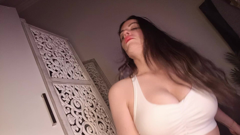 Annika Rain: Švagrová přijde bydlet