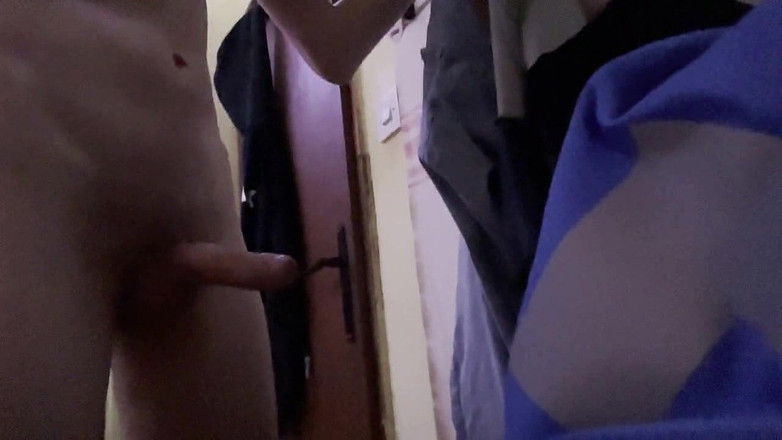 qaz11: Ngocok kontol di kamera-391