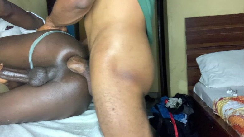 Mokobtm: Ich ficke seinen schwanz und ich liebe es