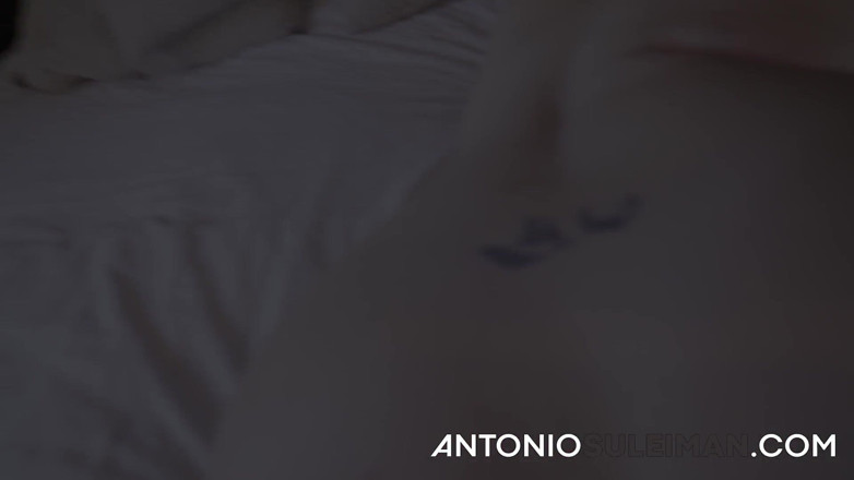 Antonio Suleiman: Товста дупа суки