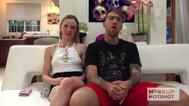 HookUp HotShot-BTS: Bts - Petite Madison Mia Is Addicted to Bryan Gozzling's Rough...