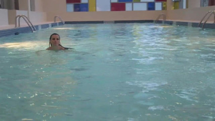 Lucky Cooch: Brunette babes in swimming pool behind the scenes