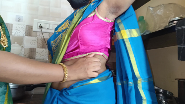 Palani69: Romance lesbienne dans la cuisine