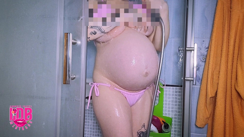 LDBMistress: Ora dușului - însărcinată în 9 luni