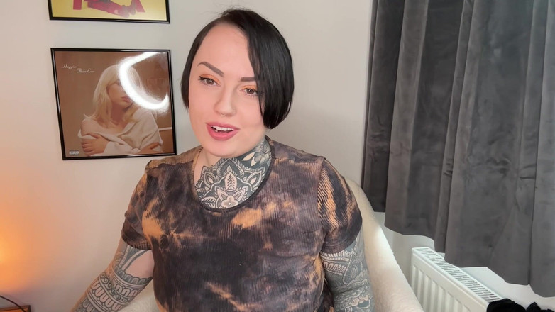 Miss Valentina: Karısı 31 talimatının yanında mastürbasyon