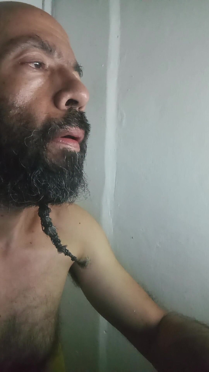 Jhonbahh: Contra la mesa alimenta la fame selvaggia di cazzo