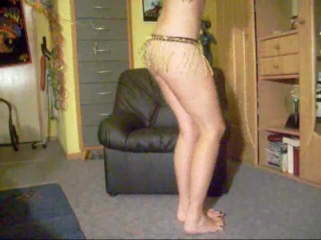 Blondehexe: O zamanlar ilk stripim ;) Hâlâ daha iyi dans edemiyorum haha:d #strip (2008)