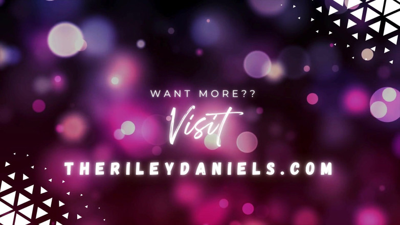 Riley Daniels: Freundin bittet sinnlich um dein sperma, lutscht und fickt