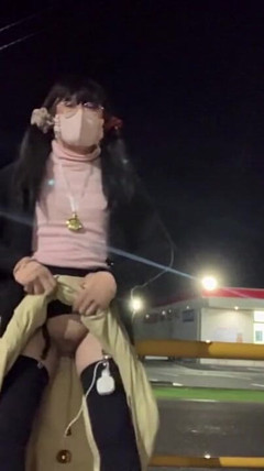 Self-training No. 41: Tackle Pussy Exposure in Progress at Shopping Mall Parking Lot thumbnail