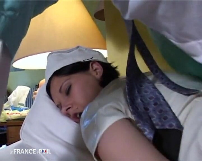 French Family Secrets: Nádherná mladá brunetka kotě tvrdý anál ošukaná a vystříkaná na...