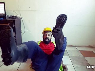 Stink HairyMale: Trabajador jugando