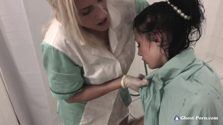 Ghost-Porn: Ghost Porn 1 - Bahagian 9 Eksorsisme Seorang Siswazah
