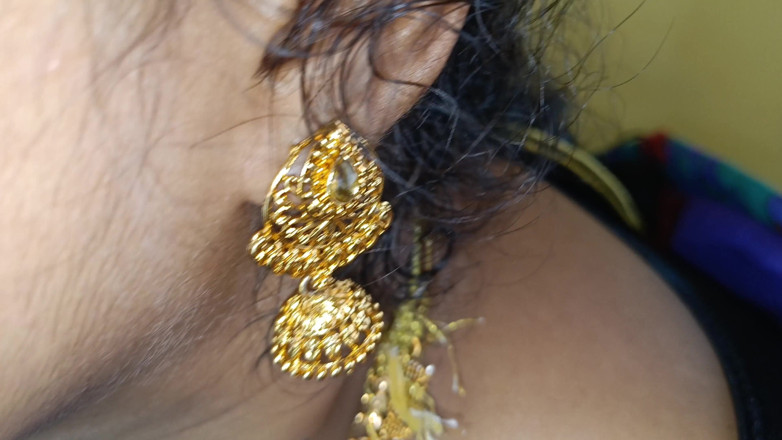 Palani69: Blue Saree Housewife Jerry Red Cute Lips