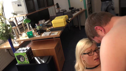 MILF stars: Blonde chubby is sucking and fucking guy's rod