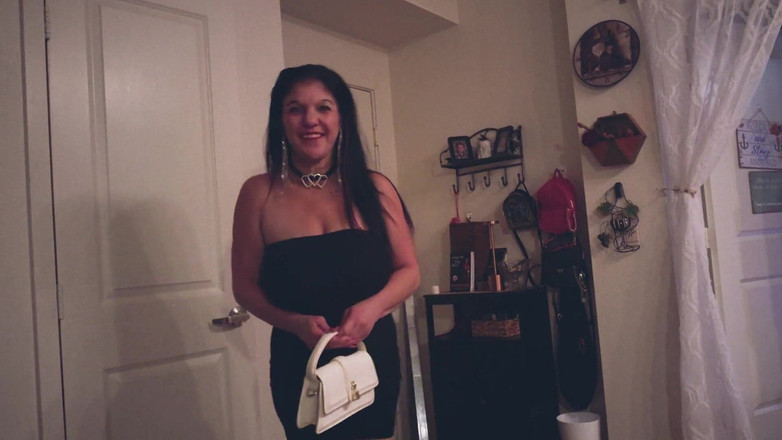 Coralyn Jewels Gems: Я з агентства Дарлінг