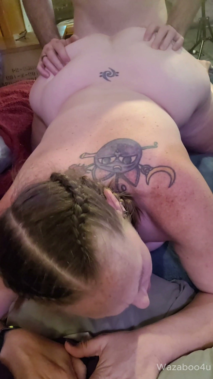 wazaboo4u: Femboy me folla bien para padrastro