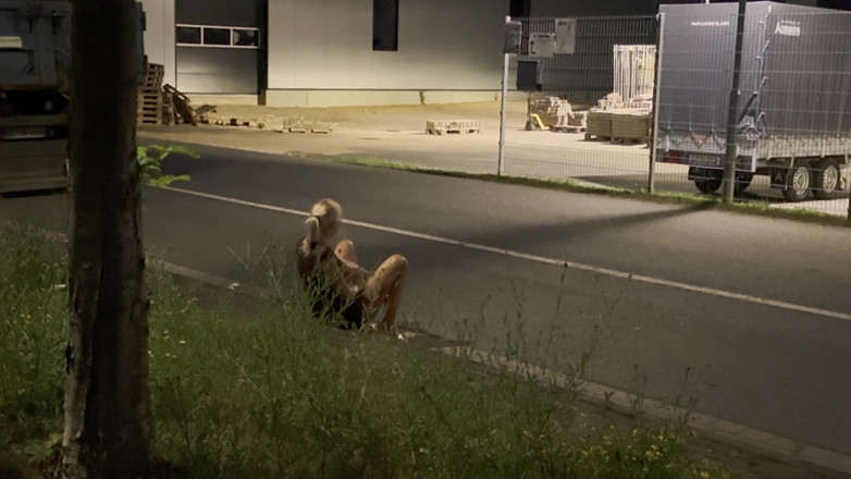 Miley Weasel: Dirty Nylon Slut Gets Fucked on the Street