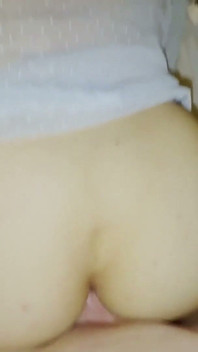 Trans Sąsiad Rozbiera Się I Błaga O Creampie