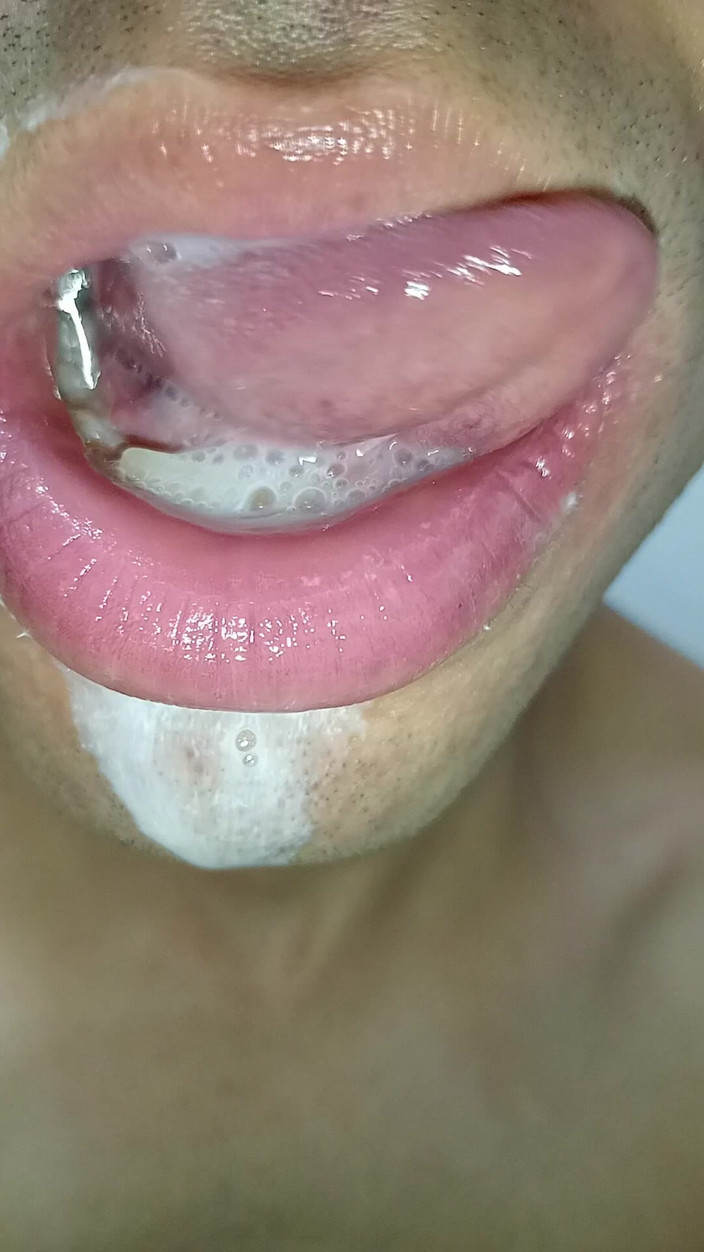 Rey rey: Eu amo porra na minha boca