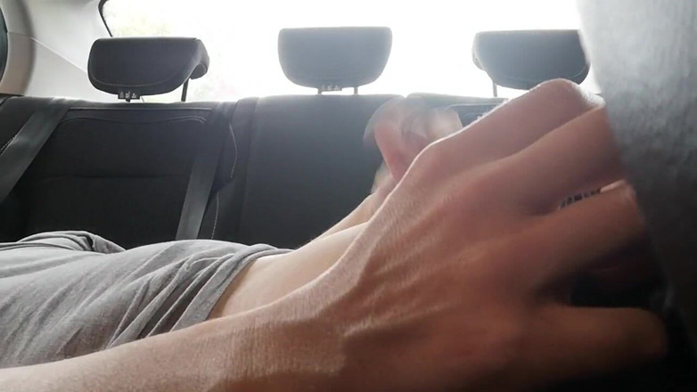 Rafael Torreano: Mai întâi încearcă să te masturbezi în mașină