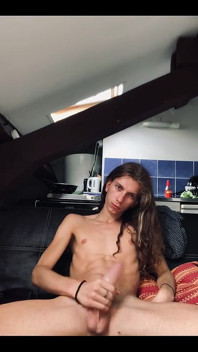 French Twink Jerk off in His Room