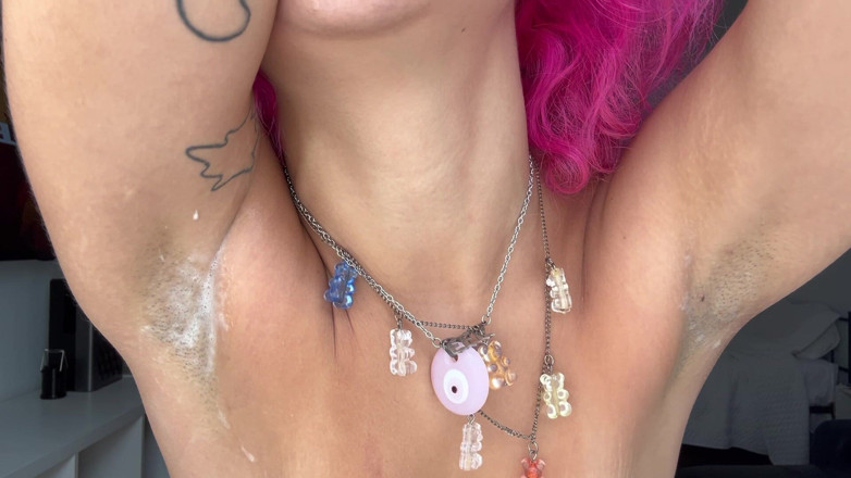 Nali Marie: Armpit Fetish Sweaty Spitting on My Armpits Squirting Vibrator Ass...