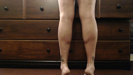 Abby Anna: Beautiful flexed pumped calf muscle