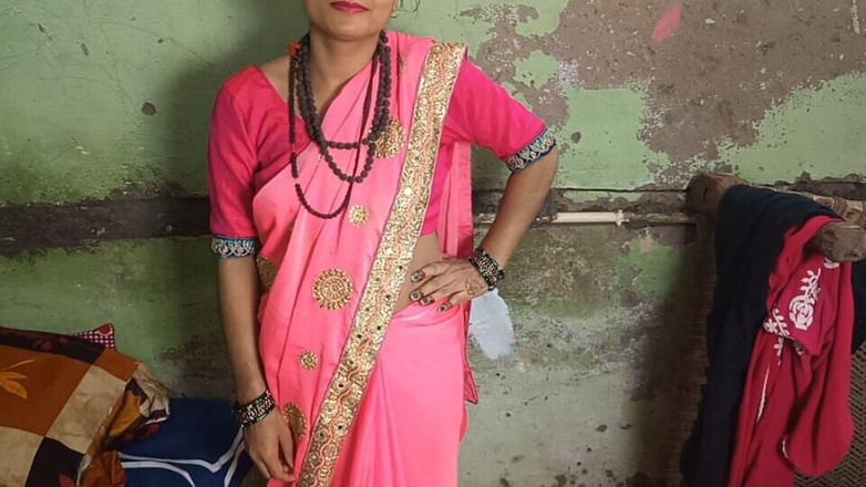 tannu: Manželka kněze byla tvrdě ošukána jejím Učitelem poté, co ji...