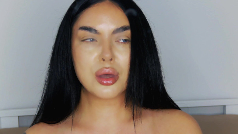 VVGO: Step Mom Smoke Before Ruin You