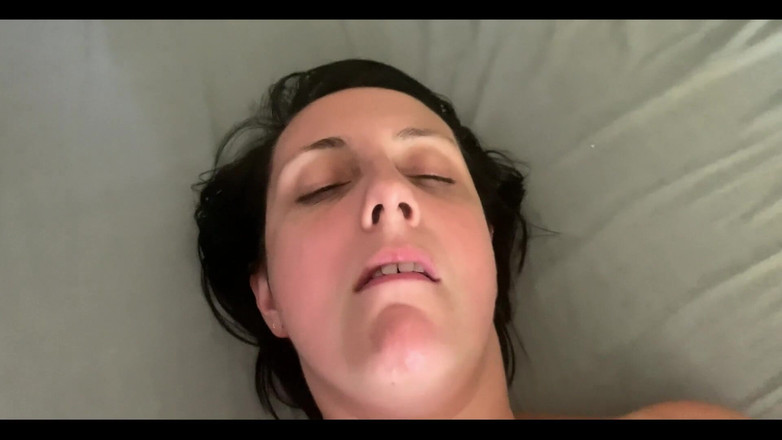 Keira_xxxxxx: Zde je druhá část tohoto videa pro vaše potěšení