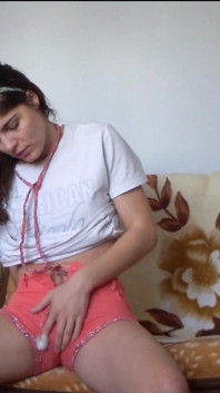 Skinny Redhead Pee in Her Short Shorts and Touches Herself