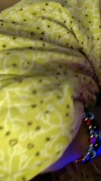 Ragazza calda desi grandi tette mostra capezzolo caldo