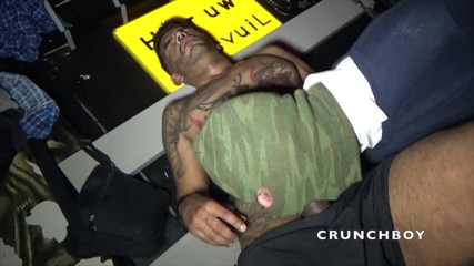 Kinky Bareback Boys: Orgie in puiblic cruisen met twinks pornoster en staights jongens
