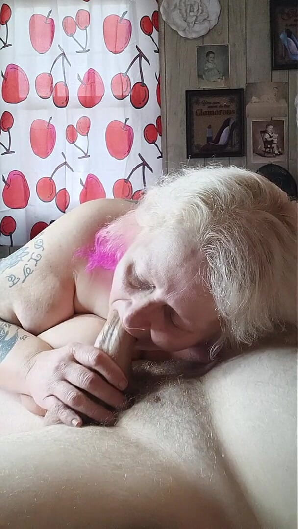 HerculesnVENUS: Showing off Her Sucking Skills Part 1