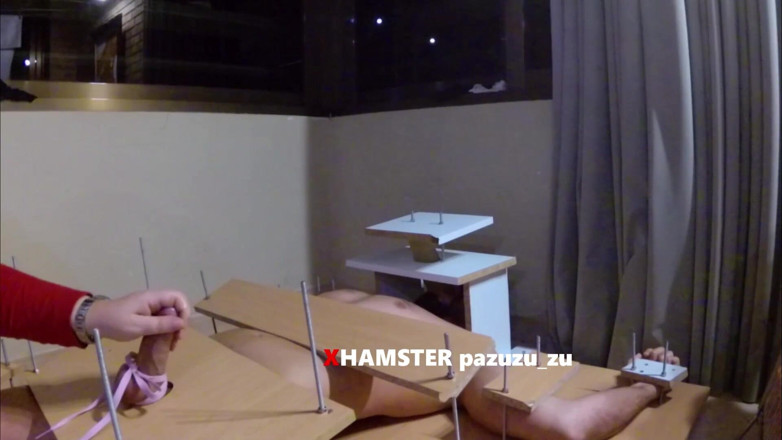 Pazuzu_zu: Labă cu dominare feminină amatoare cfnm cu pulă legată. Orgasm...