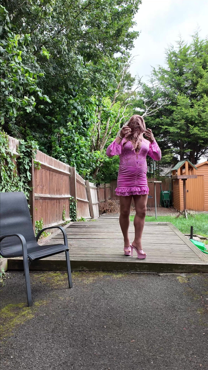 Kellycd: Sexy Crossdresser Kellycd2022 Masturbating in My Pink Dress and Tan...
