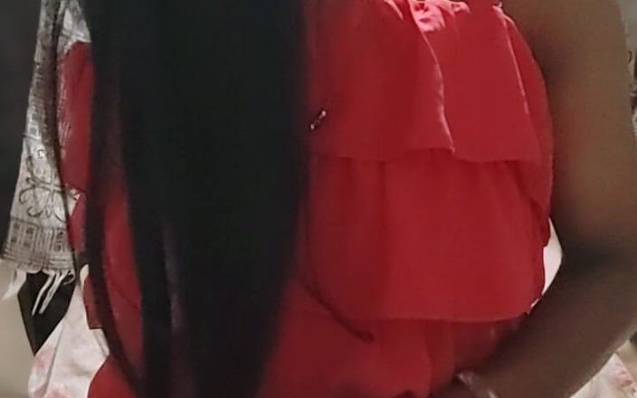 Keerthanakeerthi95: Sissy indiana che in abito rosa senza maniche