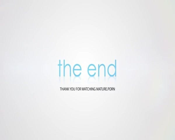 Mature NL: Suri rumah blonde matang miang menghisap dan berkongkek