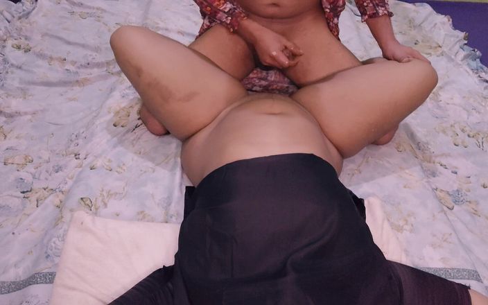 Faryal: Lesbienne indienne Larki-Nikla BF Ka Dost Larka-hindi Audio
