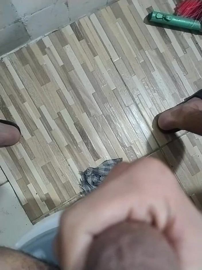 Virtual ToyBoy: Handjob in the Bathroom