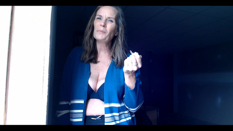 KimitheMilfMommy: JOI fuma