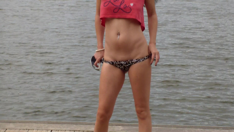 Spaingirl Natalie: 湖边放松