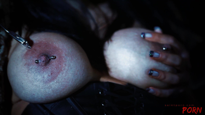 SaintPorn: Mai Bailey es una fanática del sexo oscuro