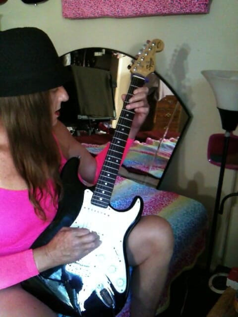 Lizzy Yum vintage and behind the scenes interviews: Lizzy Yum Vintage a V zákulisí 32