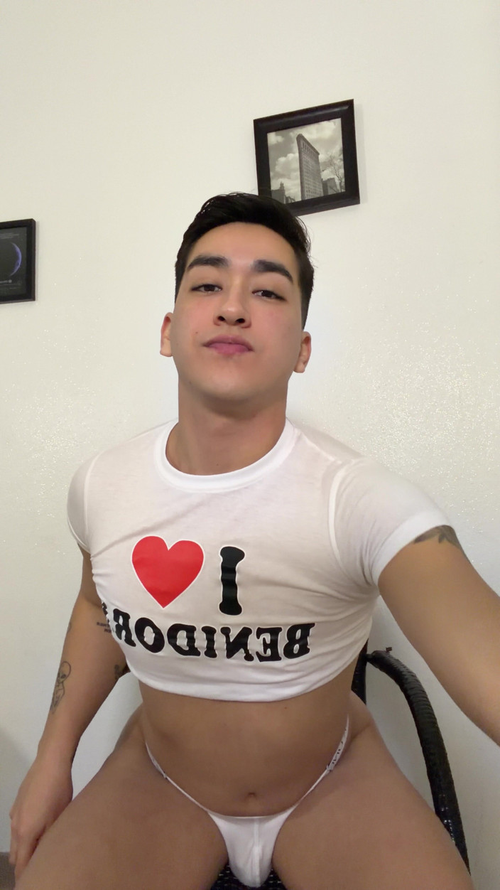 Johnny Hakson: Linda Femboy Amo Benidorm Sexy