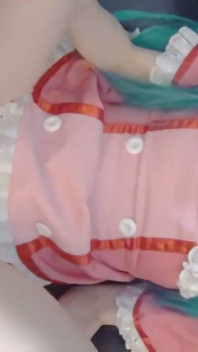 Ten Cosplayer wraca zremasterowany! Gra solo i seks parowy w jej kostiumie szpitala Koiiro 2nd